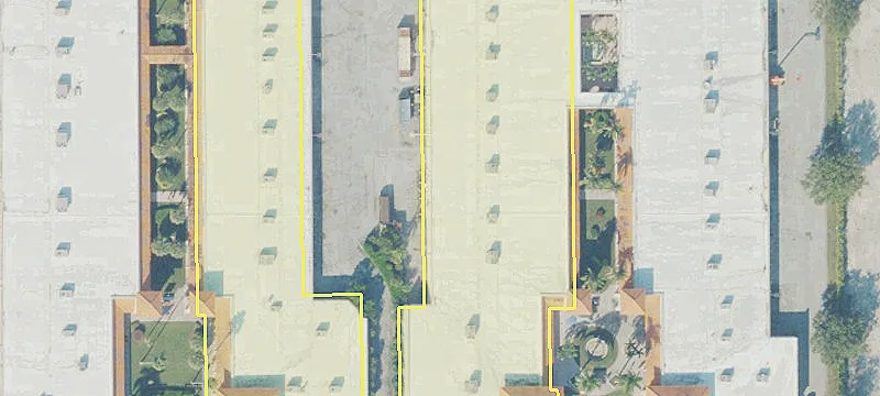 250 Palm Dr