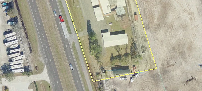 3235 Hwy 17us