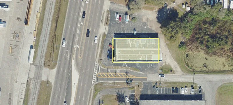 2502 Land O Lks Blvd