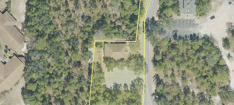 1337 Country Clb Rd
