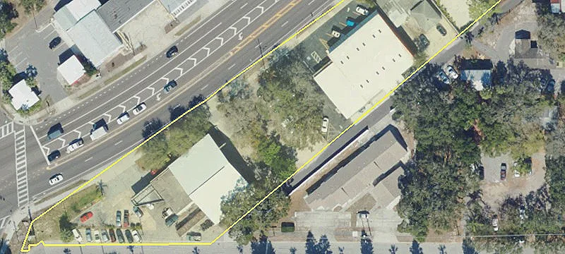 733 Main St