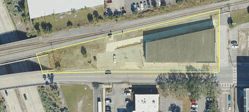 305 Main St, Unit 3