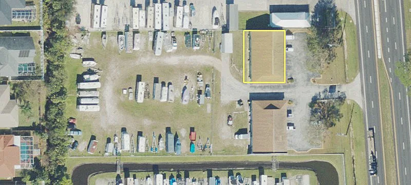 3585 Courtenay Pkwys