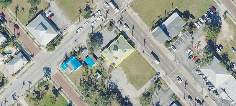 301 Olympia Ave