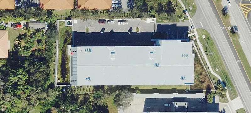 626 Tamiami Trl