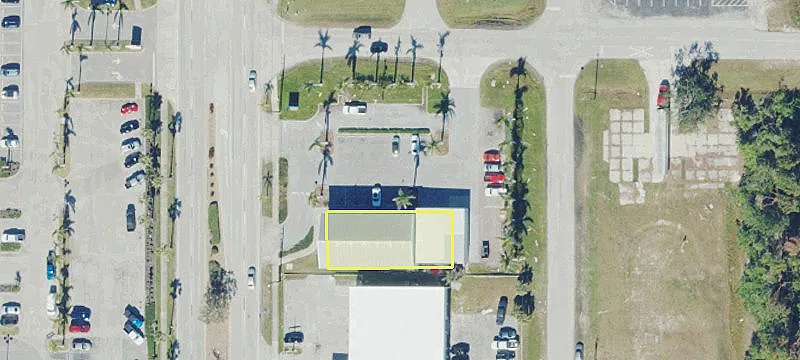 1810 Tamiami Trl
