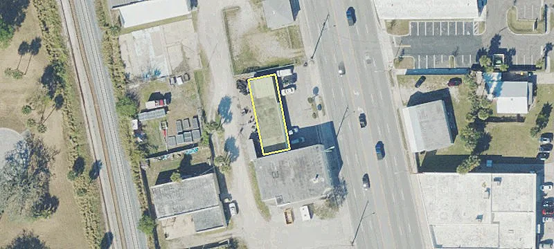 2400 Hbr City Blvd