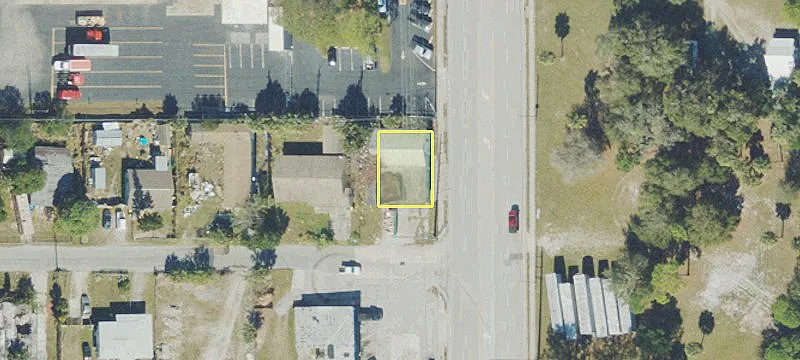 689 Clearlake Rd