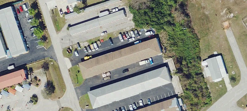 4238 Commercial Dr