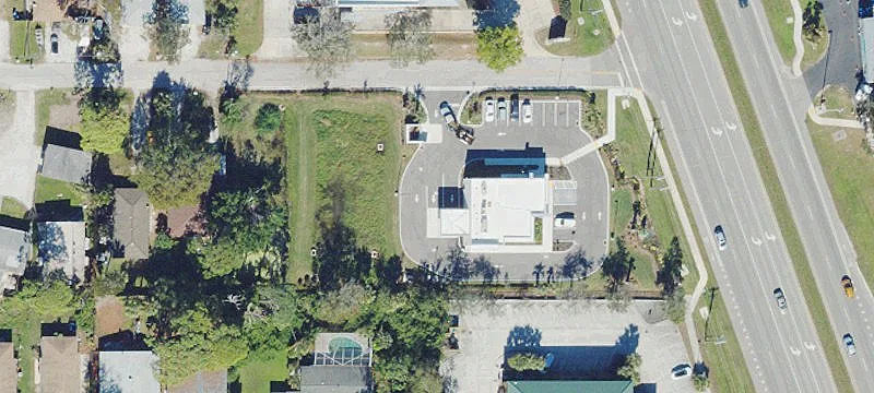 8504 Tamiami Trl