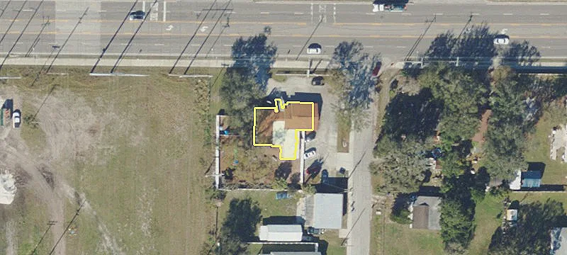 7739 Gibsonton Dr