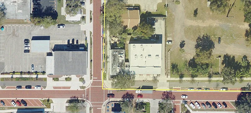 792 Minneola Ave