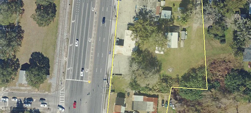 19015 Us Hwy 41