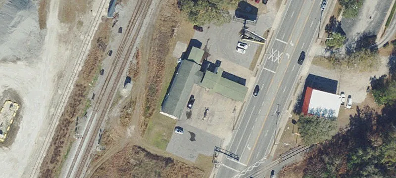 435 Main St