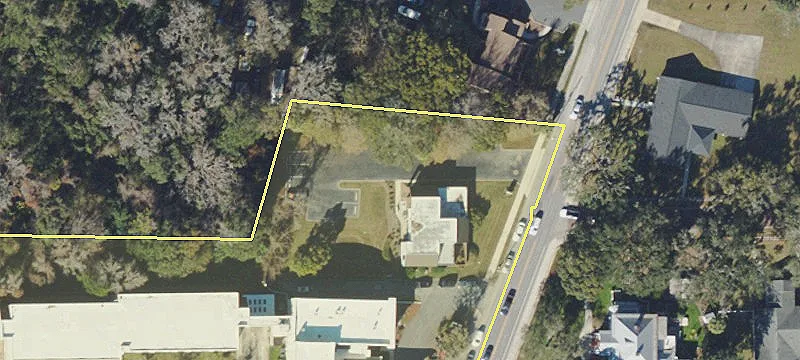 315 Howell Ave