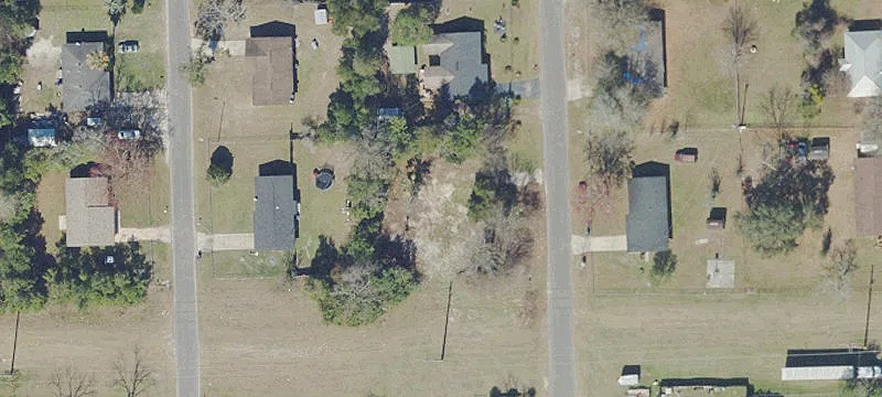 522 Joan St
