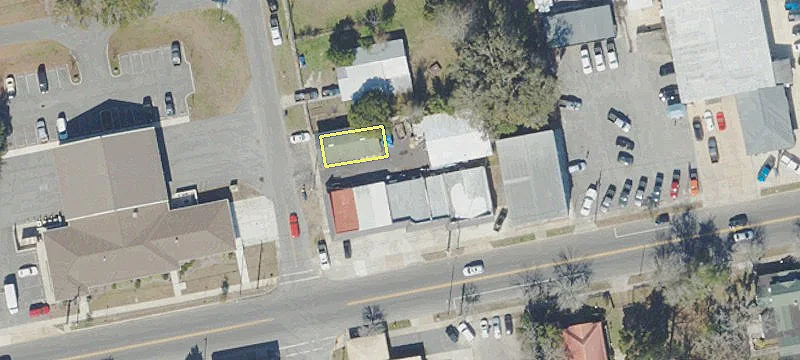 203 Macclenny Ave
