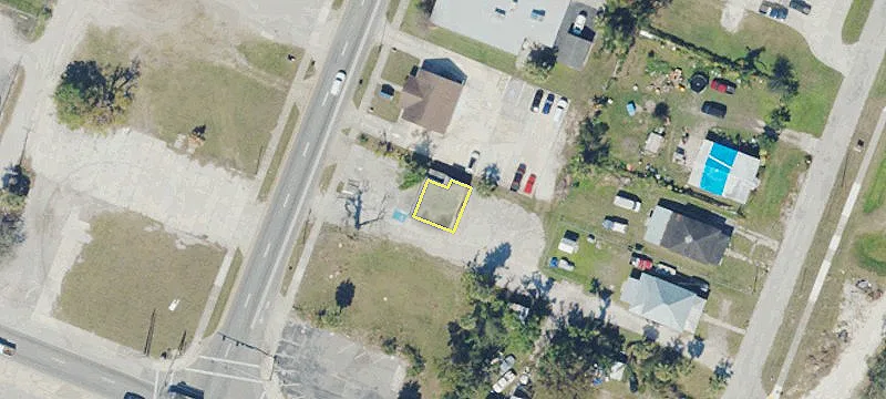 118 Brevard Ave