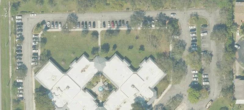 4800 Nob Hl Rd