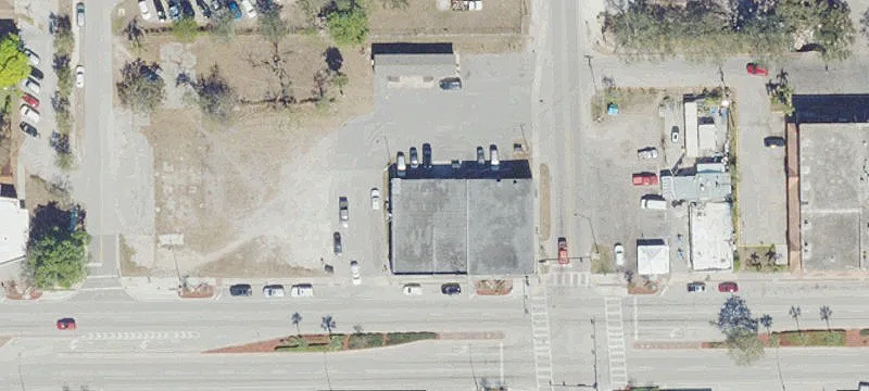 302 Main St