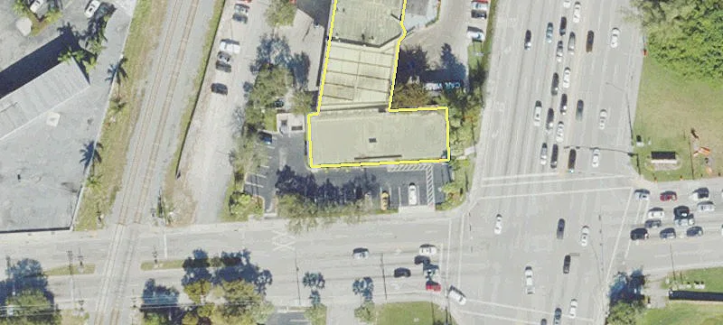 15100 Biscayne Blvd