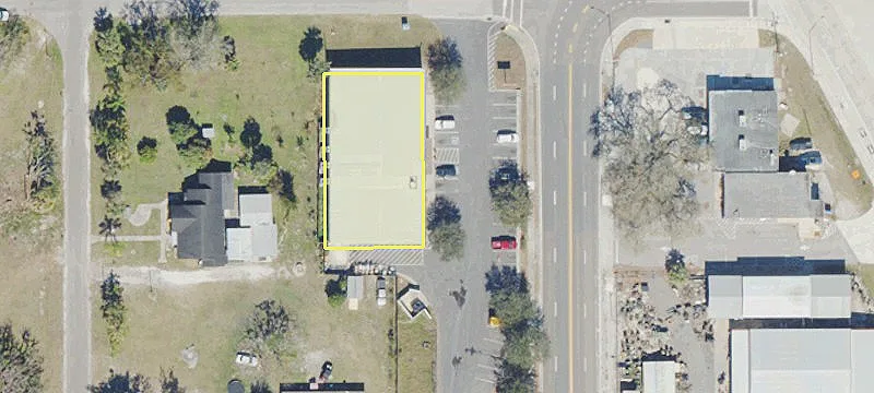 3138 Main St