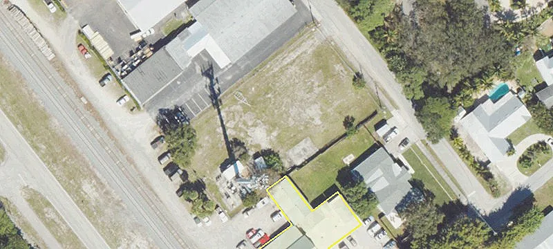 12080 Shell Ave