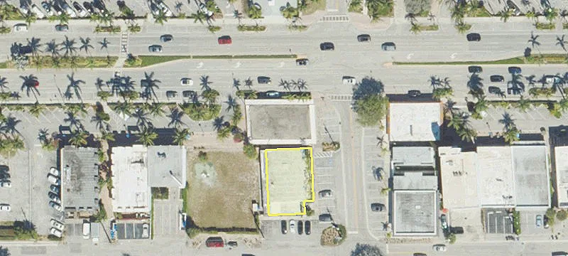 250 Commercial Blvd