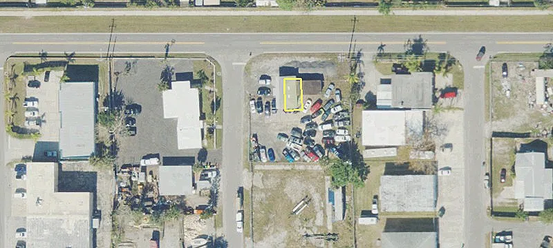 606 Oleander Dr