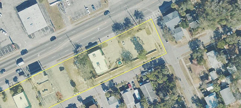 213 Mason Ave