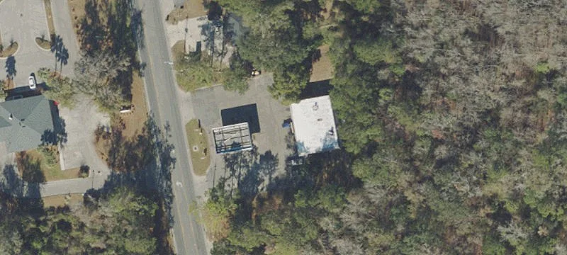 8231 Woodville Hwy