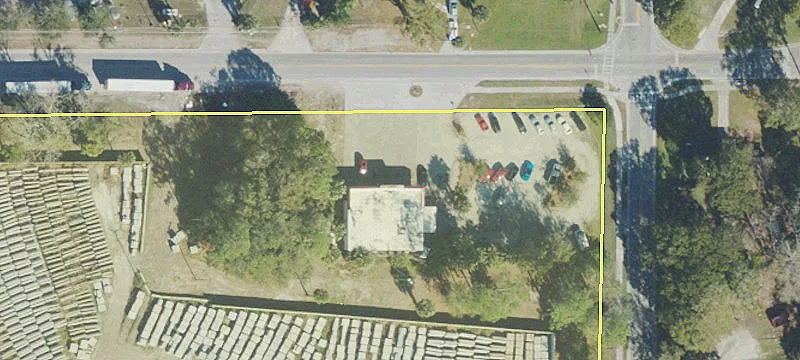 1903 Country Clb Rd