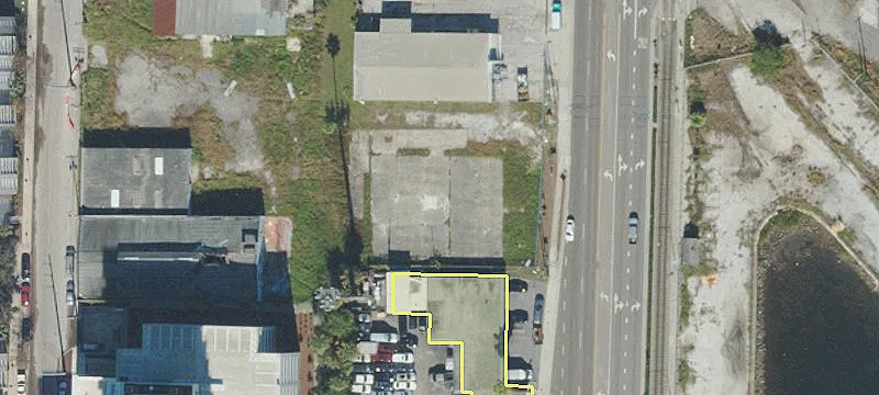 1242 Channelside Dr