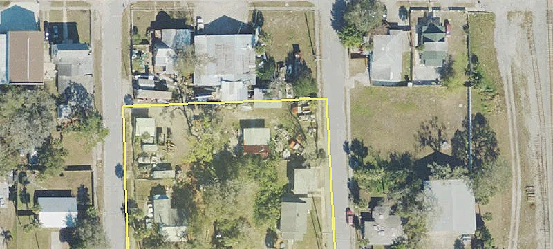 310 Dummitt Ave