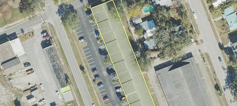 709 Live Oak St