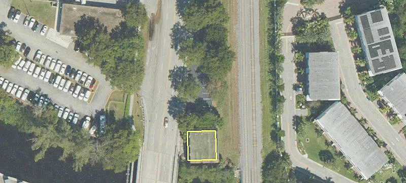 2900 Dixie Hwy