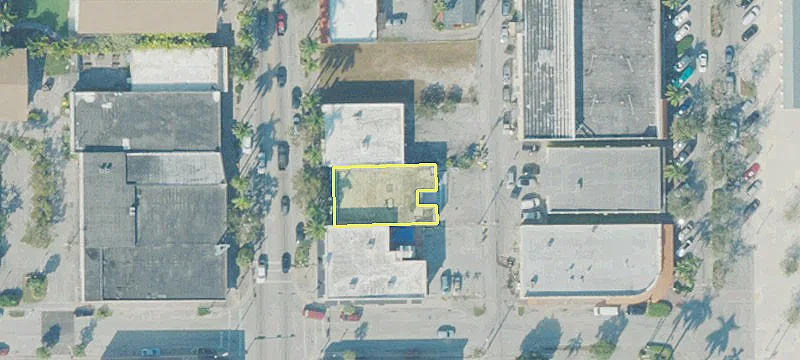 211 Krome Ave