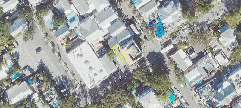 427 Caroline St