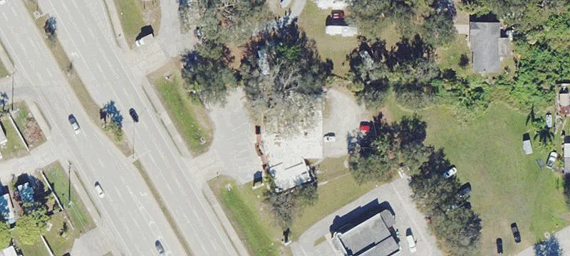 720 Tamiami N Trl