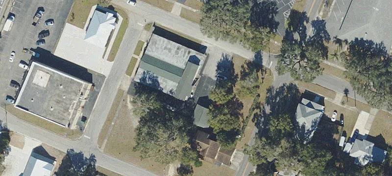410 Webster St
