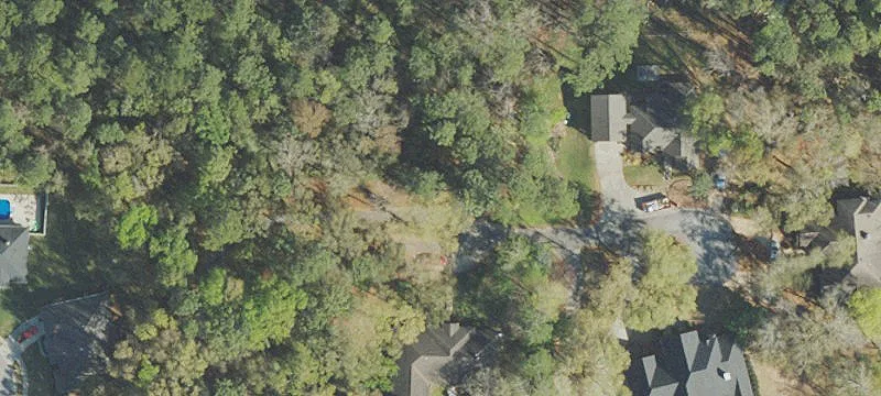 1800 Peaches Ln