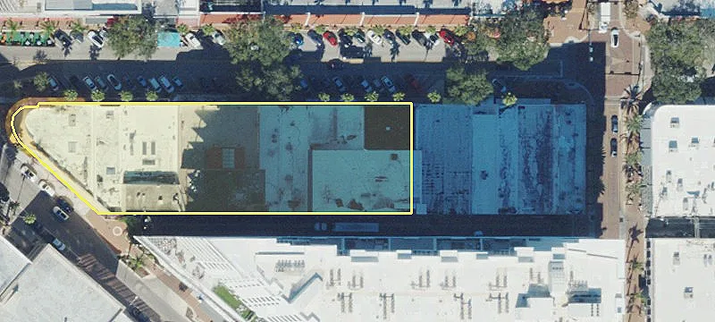 1460 Main St