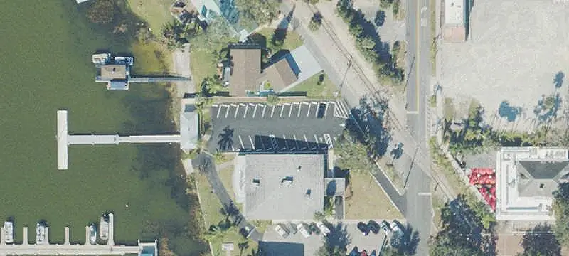 351 4th Ave