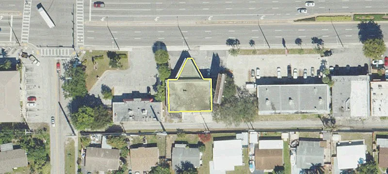 1530 Sample Rd