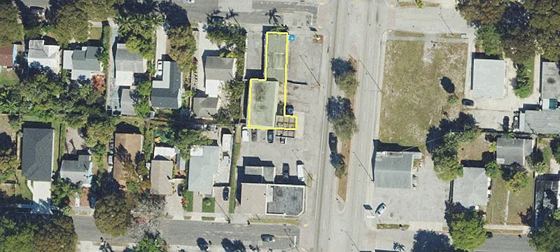 4805 Broadway