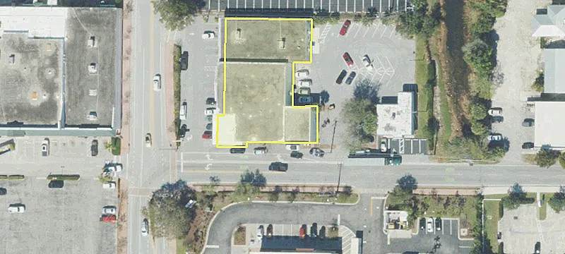 909 Johnson Ave
