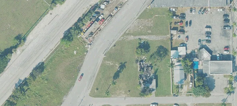425 Flagler Ave