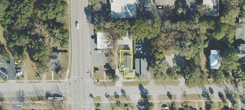 307 Rich Ave