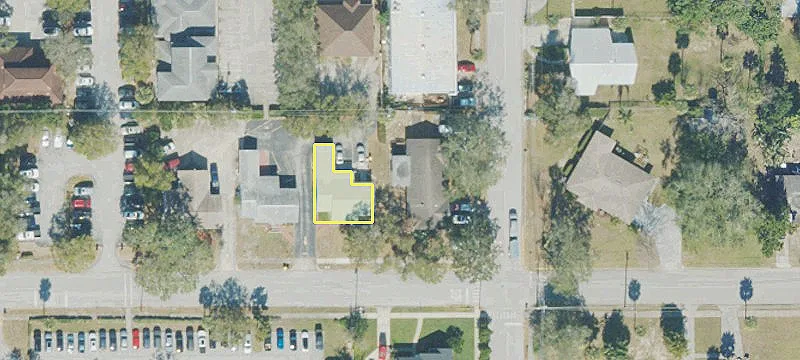 1041 Seminole Dr