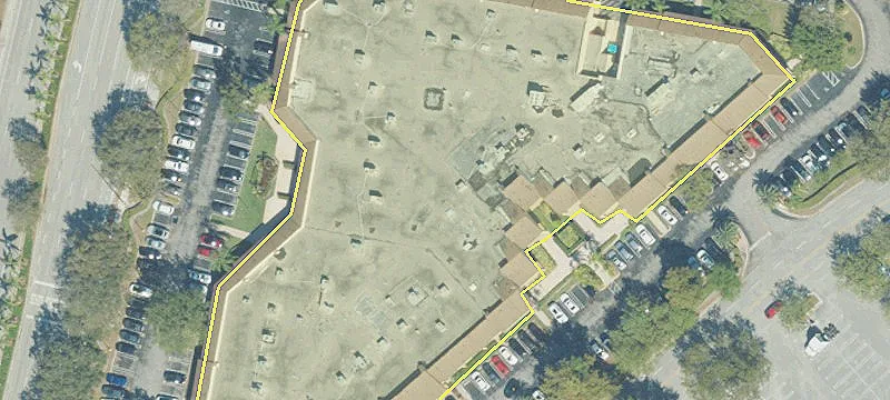 901 University Dr, Unit 1001